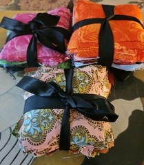 Lot Of 368 Quilt Squares 2.5″ Each Mixed Patterns & Colors Cotton Fabrics