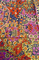 VTG 60-70`s MCM Paisley Tiles Shades of Pinks Orange Black Purple Gold 45″X20″