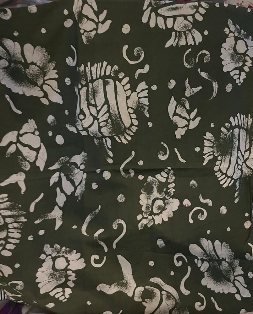 Beautiful Olive Green & Cream Tonal Batik Sea Life Fish Shells BTHY