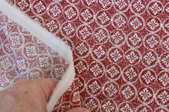 By 1/2 Yd, Red Print on Quilt Cotton, Jo-Ann, P3431