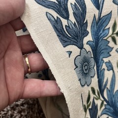 Linen Home Decorater Fabric Vintage Large Floral Blue 4.5 Yards 54” W