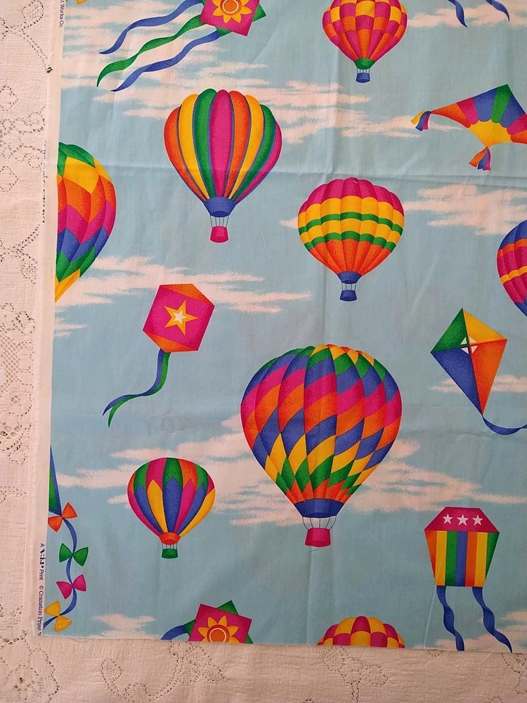 Vintage Cranston Hot Air Balloons & Kites Blue Cotton Fabric BTHY 18×45″
