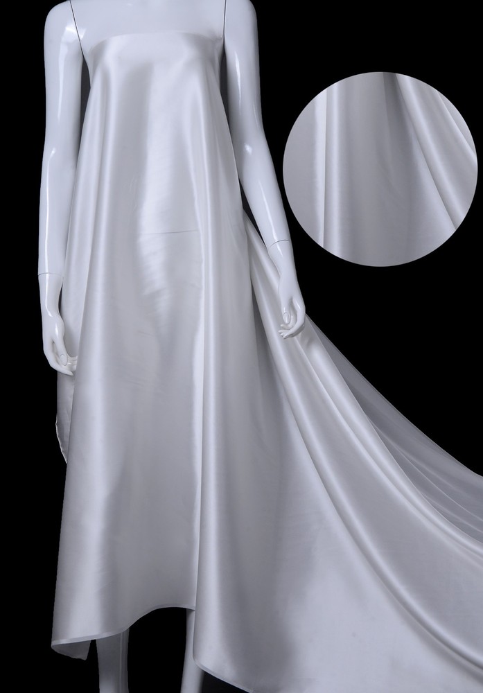 The Highest 40 Momme 100% Mulberry Silk Charmeuse Fabric 140cm Wide By Meter