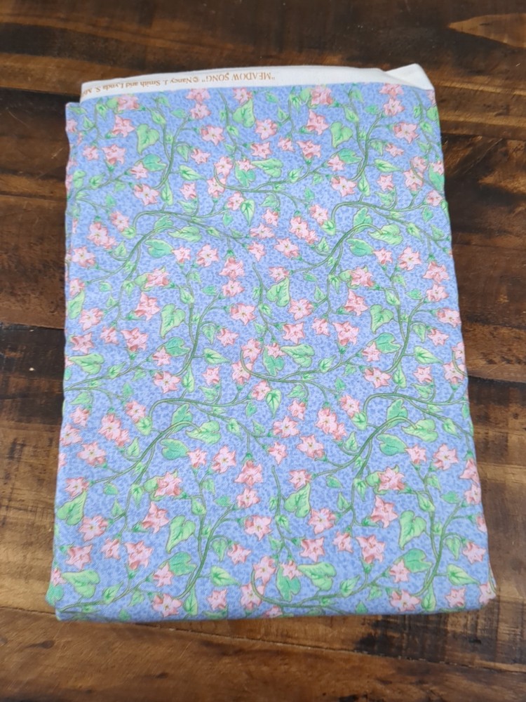 Avlyn Cotton Fabric Nancy J Smith Meadow Song Quilting 1yd +26″ x 44″