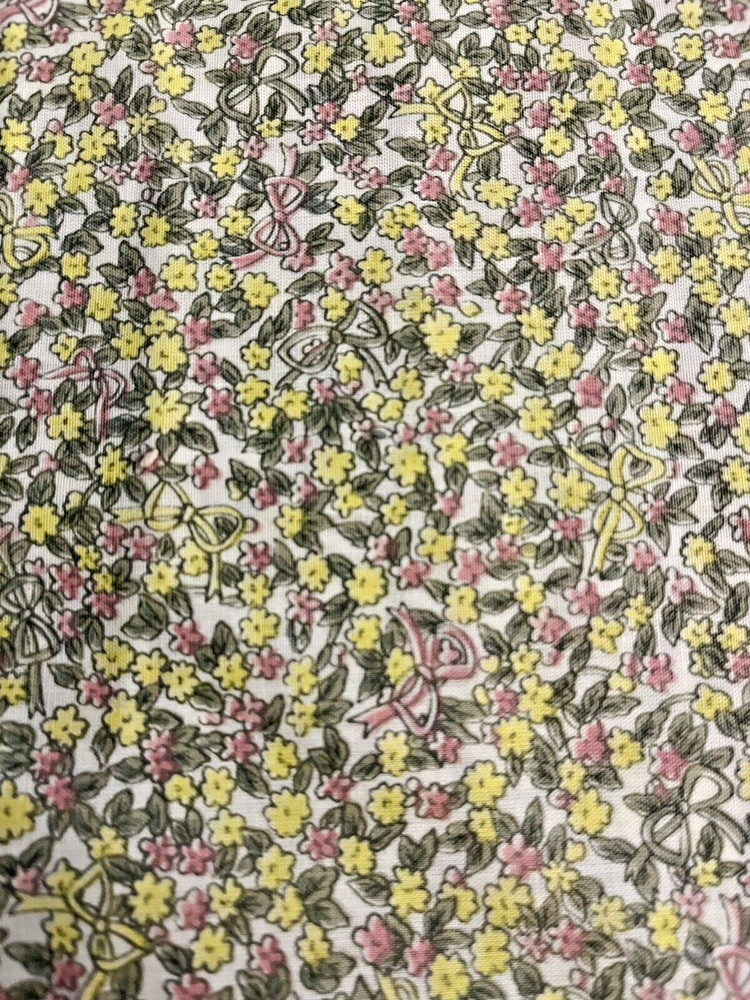 VTG Small Bows w/ Pink Yellow Green on White Florals Cottagecore BTFE