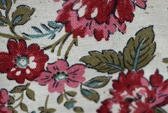 Vintage Homespun Floral Cotton Fabric Cottage-Core Roses 1 Yard 17″ x 44″