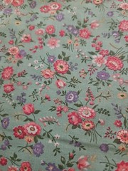 VTG Pretty Multicolor Ditsy Flowers On Green Cotton Fabric 2.75 Yrds X 45″Wide