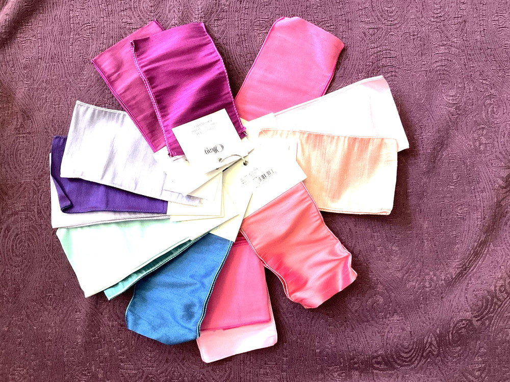 Fabric Samples 39 Each Wired Edge Polyester Asst Colors Crafts Sewing 16″ X 4″