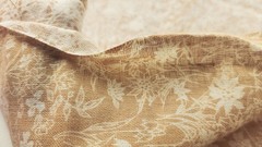 Vintage Fabric * Floral * 100% Cotton – 72″ x 44″ lightweight