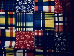 VTG ‘70’s Colorful Faux Ditsy & Plaid Patchwork 3 ” SQ Cheater Quilt BTFQ
