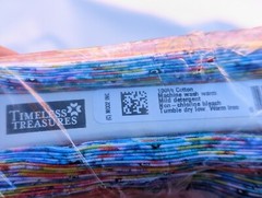 Timeless Treasures SoHo Fabric CAT Faces Masks Quilt Craft Bright Colors 15 Yard