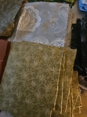 Lot Of 368 Quilt Squares 2.5″ Each Mixed Patterns & Colors Cotton Fabrics