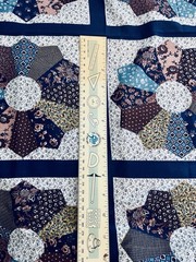 VTG Cranston Cheater Patchwork DITZY Florals 8 Dresden Plate 7 ½ ” Squares BTHY
