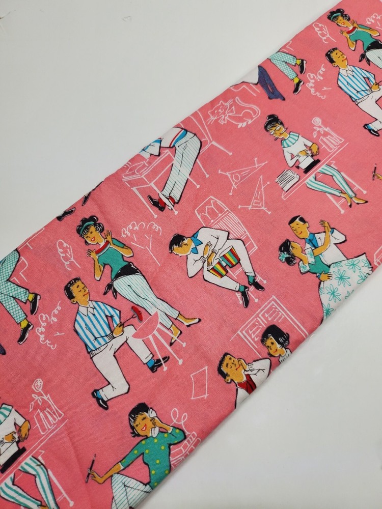 Riley Blake Retro Couples Going Steady Vintage Pink Quilt Kitschy FAT QUARTER