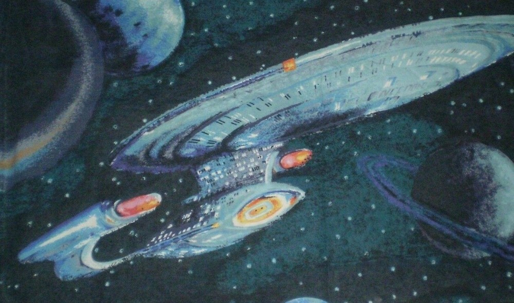 1998 STAR TREK ENTERPRISE STARSHIP Acrylic Coated Fabric Remnant (106cm x 60cm)