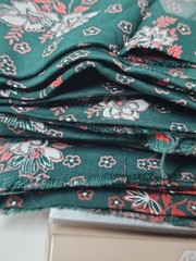2x Floral Print Batik? Fabric Cotton Rayon Quilt Sewing Craft 36″ X 3yds Total