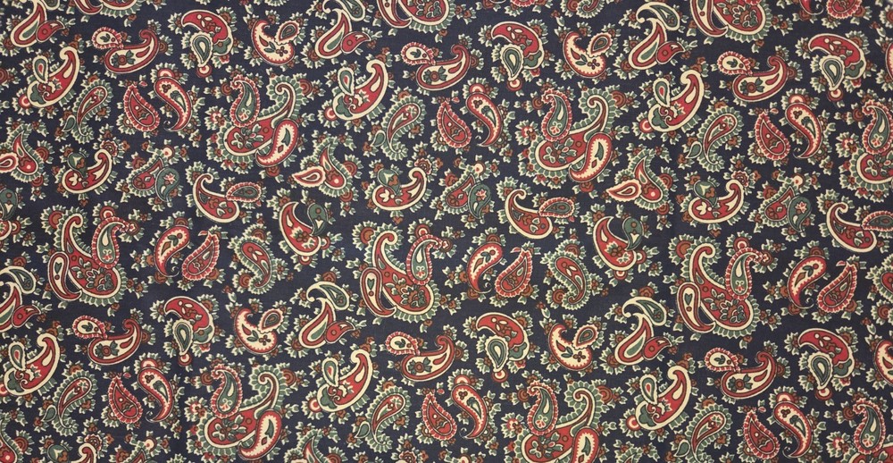 VTG 1980’s JOAN KESSLER for Concord Paisley Print X-tra Wide 60″ x 78″ Long