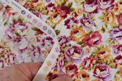 By 1/2 Yd, Red & Gold Floral on Cream Quilt Cotton, Jo-Ann, P3183