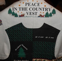 PEACE IN THE COUNTRY SPRING INDUSTRIES WINTER FABRIC PANEL VEST CHRISTMAS SNOW