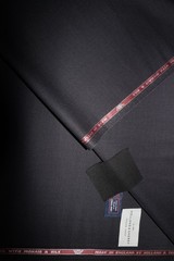 100%SUPER 150’s WOOLSUITING FABRIC MADE IN HUDDERSFIELD ENGLAND-3.4m