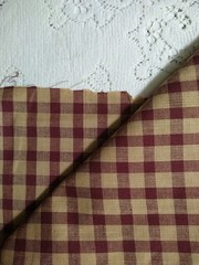 Dark Red & Tan Plaid Gingham Check Homespun Fabric BTHY 18×44 Cotton