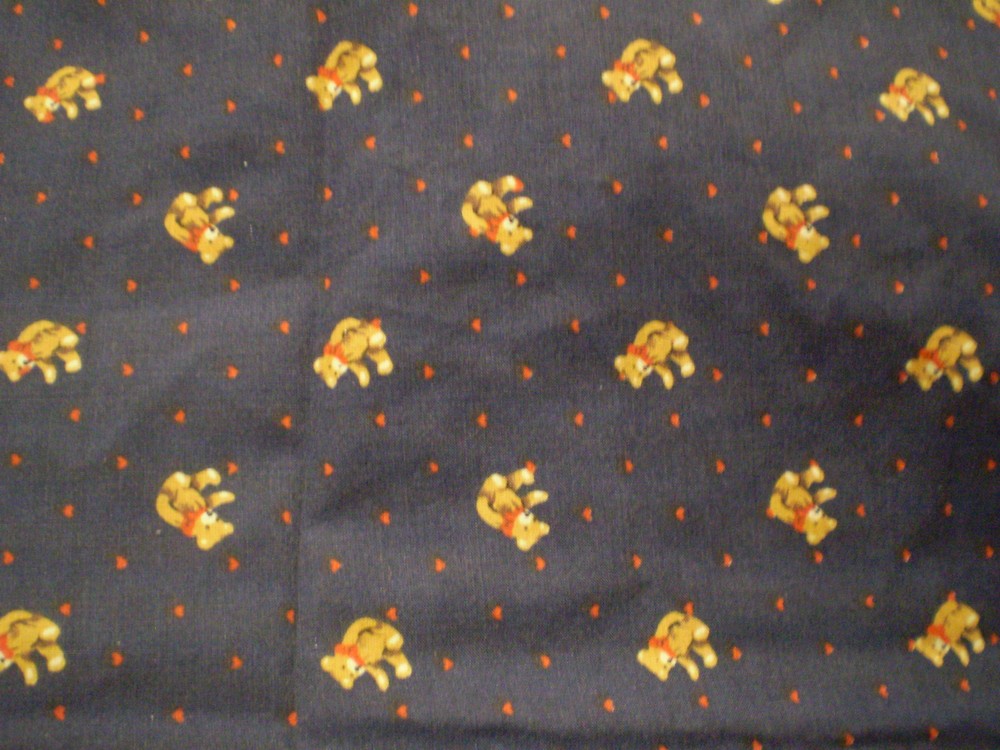 Vintage TINY TEDDY BEAR & HEART Fabric (36cm x 50cm)