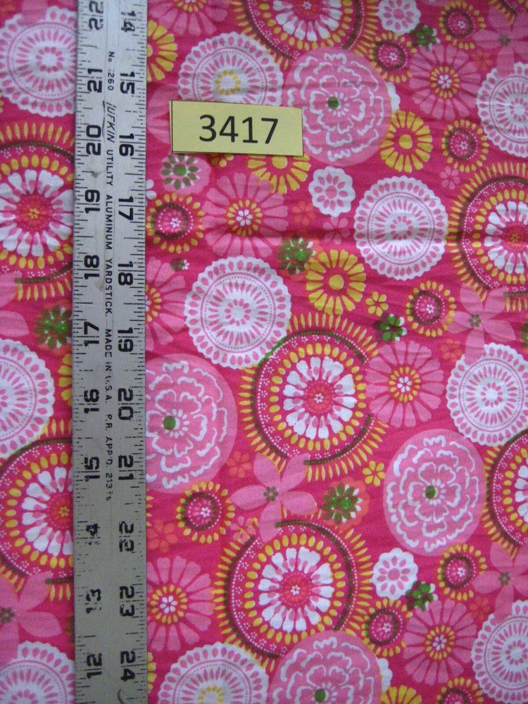 pink & Mauve medallions; (3417) cotton fabric; flowers and medallions