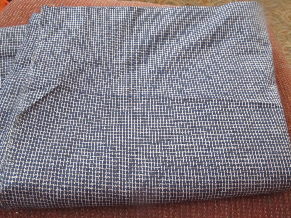 Homespun Fabric Woven Cotton Navy Blue/Beige Small Check Smoke Free Home