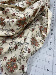 VTG Light boho beige floral blue red fabric lightweight cotton 2 yd 20″ x 45″