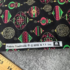 Fabric Traditions Christmas Ornaments Metallic Cotton 1.5 Yards Crafts Quilting