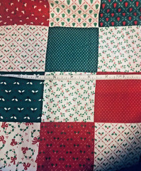 VTG Red Green Calico Dots Holly Patchwork 3 ” Squares Christmas Cheater BTHY