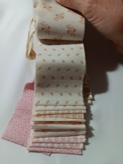 Floral Gatherings Shirtings Primitive Gatherings Moda Jelly Roll 40-2.5″ x wof