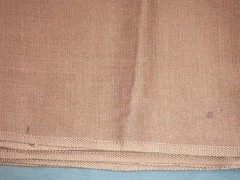 Solid peach/pink rayon-like medium weave fabric, 45″W x 135″L (3.75 yd),not used