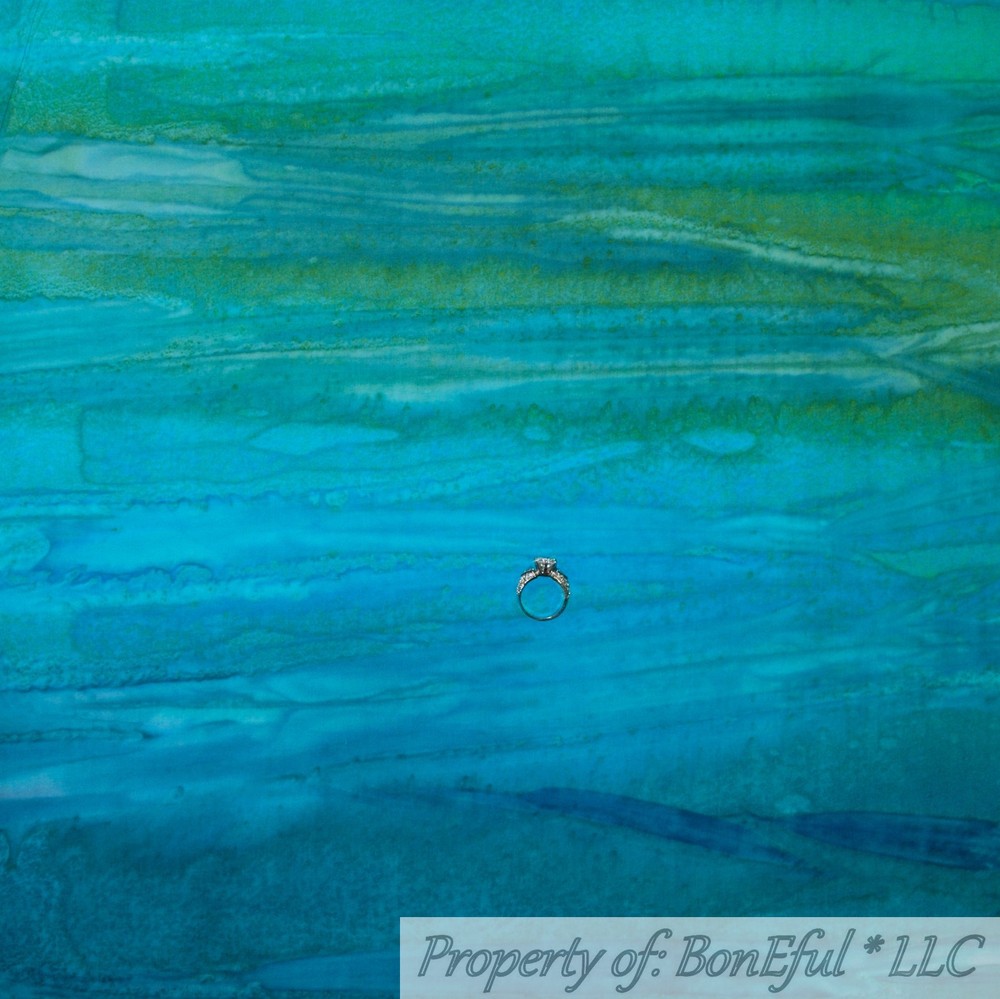BonEful FABRIC FQ Cotton Quilt Blue Teal Green BATIK Aqua Water Color Fish Ocean