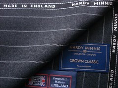 100% WOOL SUITING FABRIC CROWN CLASSIC IN “Charcoal” MADE IN ENGLAND = 3.5 m.