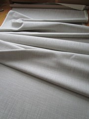 HOLLY HUNT RAVENNA Dream Warm Grey Offwhite mingle neutral 7yd upholstery Fabric