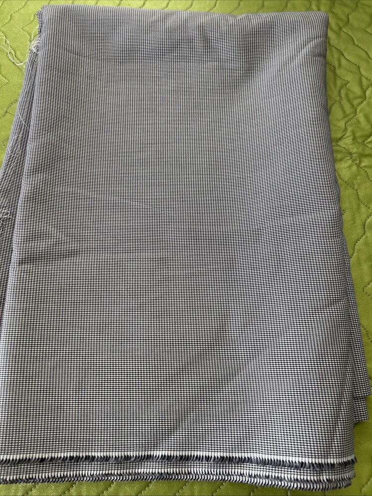 FINE GRAY & BLACK HOUNDSTOOTHE SUITING CLOTH FABRIC FINE COTTON 3 3/5 X 58″