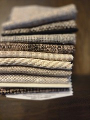 Fabric Lot/100% Silk/Remnant 6″X4″ Sewing/Craft/Hobby/12pcs/LOT Robert Allen B4