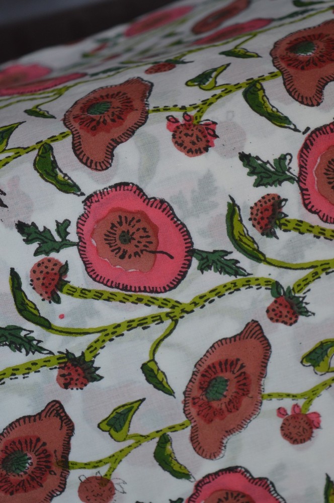 NO TARRIF CHARGES 100%✅ ZK_140 Hand Block Floral Fabric 100%Cotton 5 Yard