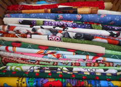 Huge Lot 4 Lbs 9 Oz Quilting Cotton Fabric Scraps Many Large Lot 2