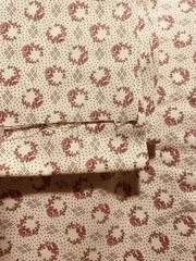 Vintage Light Pink Calico Cotton Quilt Fabric Cabbage Rose BTHY