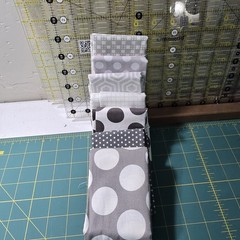 Fat Quarter Gray Bundle 100% Cotton Polka Dots Abd Geometric