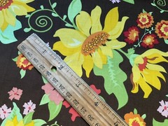Fabric Color Sun Flower 44″ x 36”By exclusivelyquilters 811