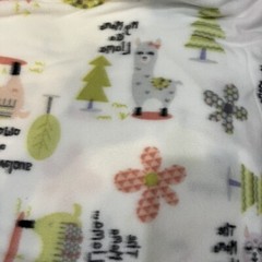PASTEL LLAMAS On White Soft Fabric 60”x80” Joann’s Linens Style #47817 Anti-pull