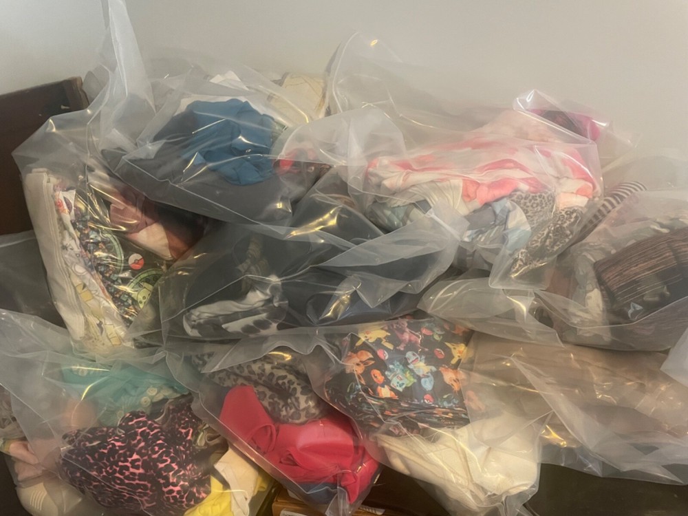 Fabric Assortment Bags (20LB Bags With 2-5yards Of Randomized Fabrics)