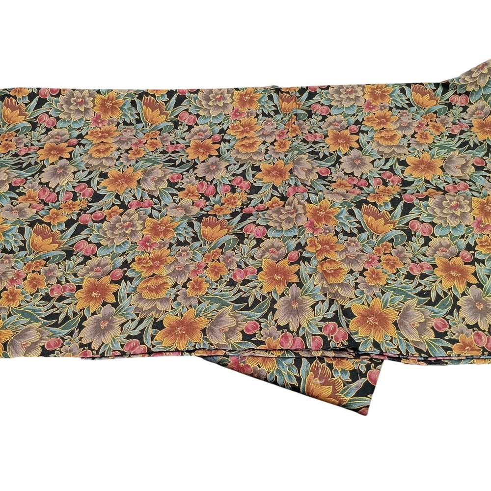 Vintage Floral Fabric 20″ X 40″ Cotton Tapestry Material for Crafting & Sewing