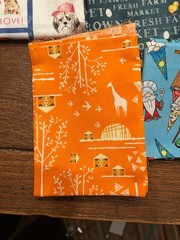 CURATED ANIMAL-THEMED QUILTER’S COTTON PIECES OF FABRIC