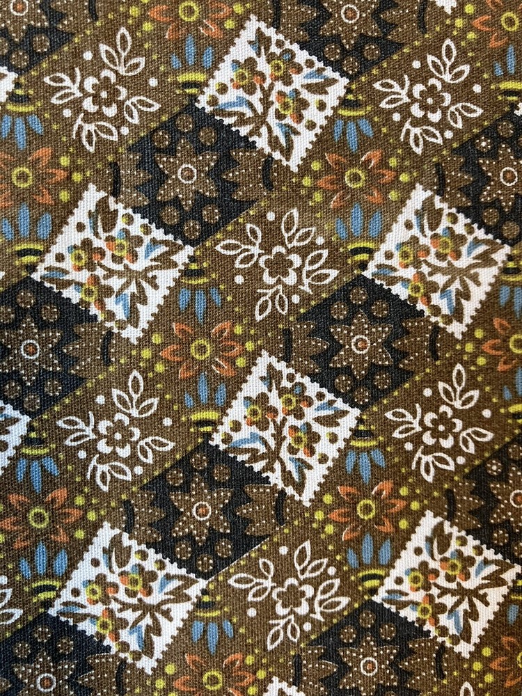 Vtg 1/3 yard Sewing Fabric Brown Patchwork Floral Block Concord Calico