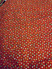 VTG `70`s Ditzy CALICO Green Gold & White Florals on Red Cottagecore BTFQ