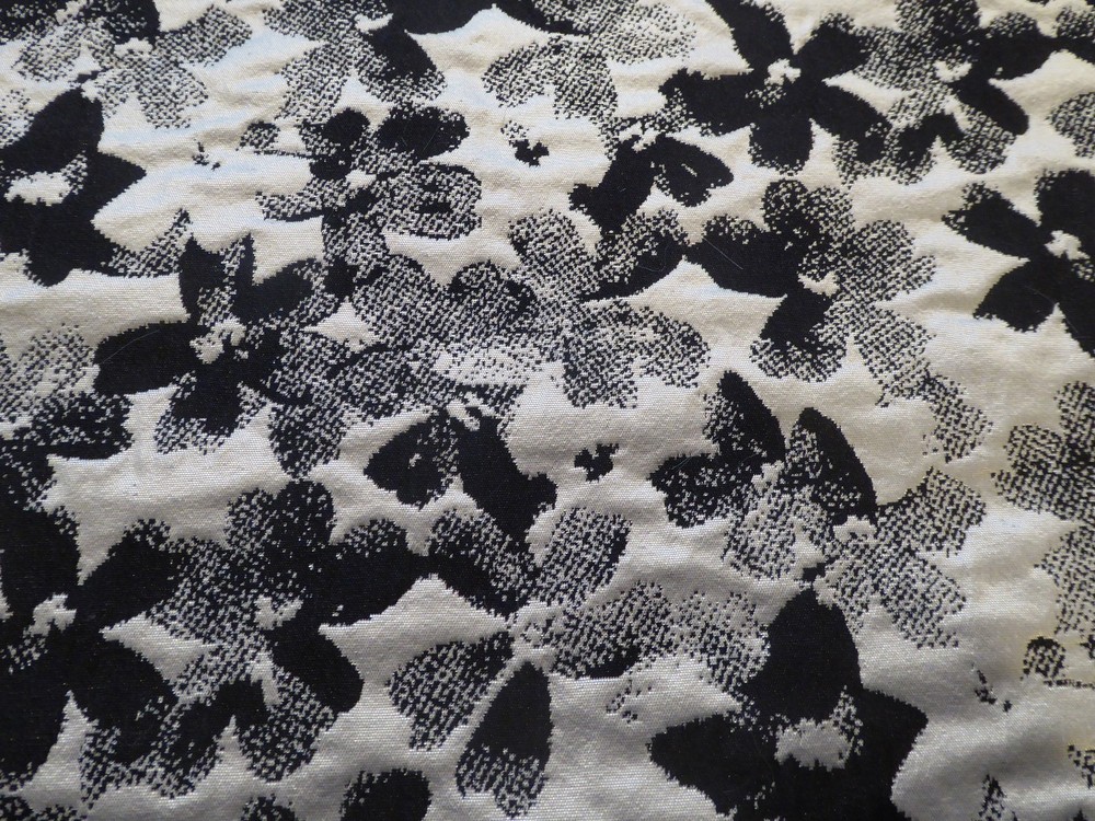 Black/Silver Floral Jacquard Suiting – Retro Look, Oh, So, Cute! REVERSIBLE!!